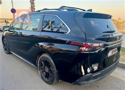 تويوتا سيينا